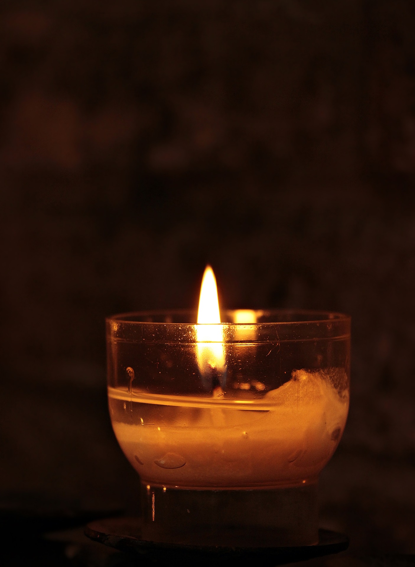 memorial candle -pixabay